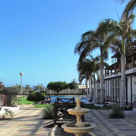 Blue Sky アパート *