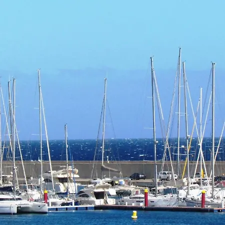 Blue Sky Σαν Μιγκέλ ντε Αμπόνα